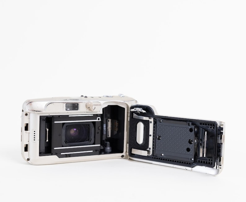 Vintage Olympus Mju Zoom Stylus 35mm Film Camera image 7