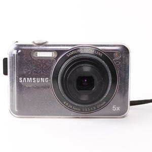 Samsung ES 73 Digital Camera - 12.2MP Compact Point-and-Shoot with zoom lens