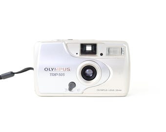 オリンパス TRIP 600 35mmフィルムカメラ ビンテージコンパクトカメラ