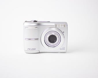 未使用品 CCD 平成レトロ コンデジ Y2K Olympus fe-290 未使用品 CCD 平成レトロ コンデジ Y2K Olympus fe-290
