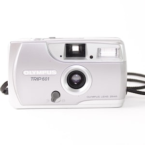 film camera Olympus TRIP 601 35mm compact point and shoot beginner camera
