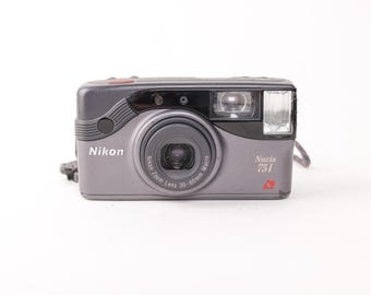 RARE BLUE Nikon CoolPix S220 10.0MP digital compact camera WORKing
