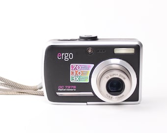 オリンパス FE-210 デジタルカメラ - 2000年代 Y2K レトロデジカメ
