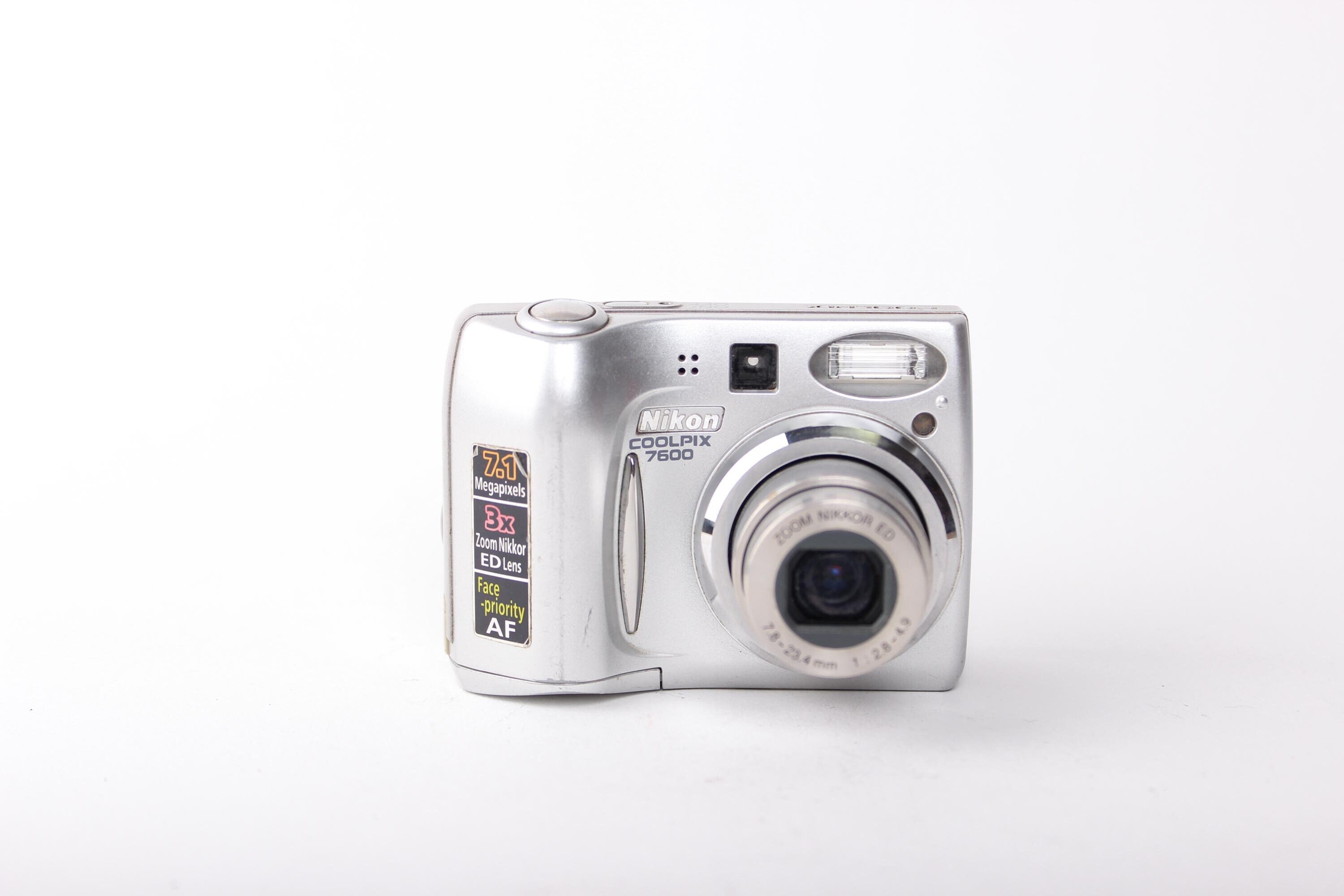 Appareil Photo Numérique Compact Nikon Coolpix 7600 - Occasion - Voir Photos Pour État