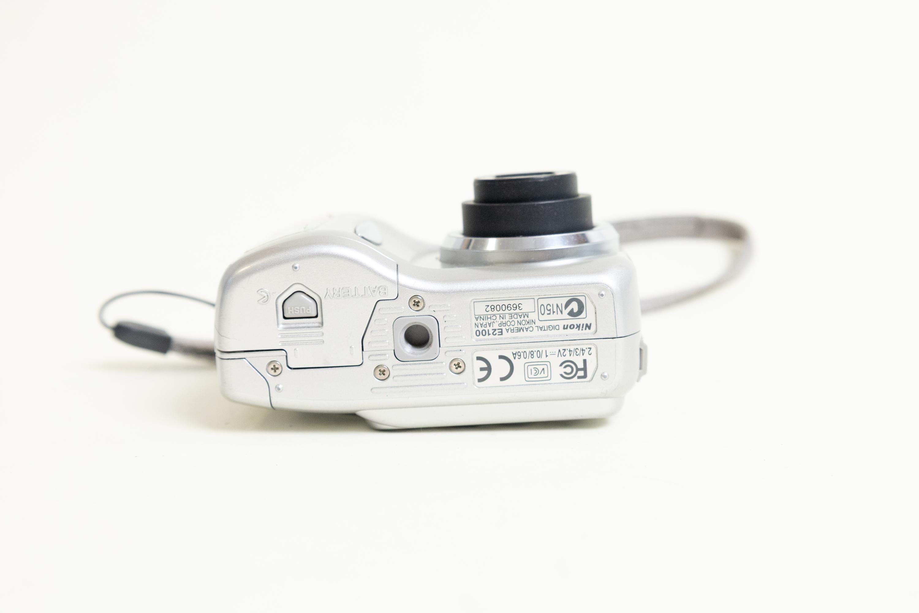 Nikon Coolpix 2100 Retro Digicam Y2k Vintage Digital Camera - Etsy