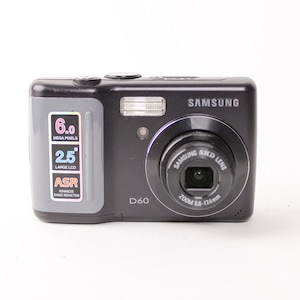 Vintage Samsung D60 6MP Digital Camera with 3x Optical Zoom - Retro Y2K Vibes