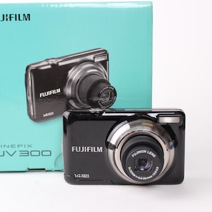 Fujifilm FinePix JV300 Digital Camera 00s in original package