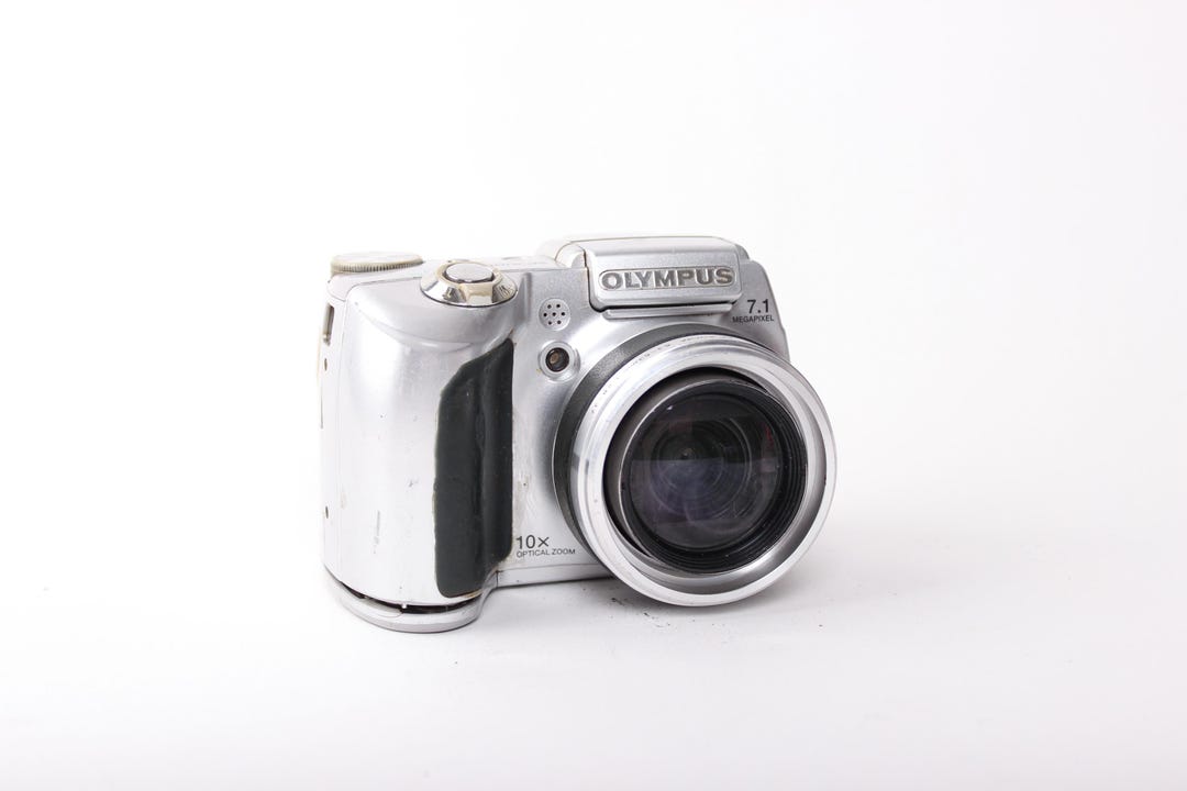 Olympus SP-510UZ Digital Camera: 7.1MP, 10x Optical Zoom - Etsy
