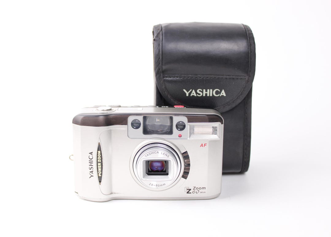 Yashica EZ Zoom 60 Wide 35mm Film Camera Vintage Japan Point and