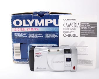 OLYMPUS C-860L コンパクトデジタルカメラ・レトロ ヴィンテージ オリンパス デジタルカメラ C-860L：1.3MP レトロ