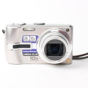Vintage Panasonic Lumix DMC-TZ3 7.2MP Camera with 10x Zoom Leica lens