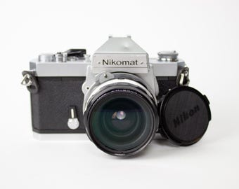 ヴィンテージ ニコマート EL 35 mm 一眼レフフィルムカメラ（Nikkor-Q