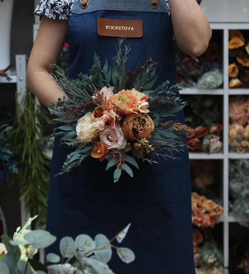 Boho bouquet Orange rust peach flowers Bridal bouquet Faux bouquet Fall wedding Silk flowers Boho wedding width 20 inch imagem 8