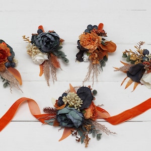 Burnt orange ivory blue flowers Fall wedding Fiance Groom Groomsmen buttonhole Mother wrist corsage Wedding accessories Boho wedding