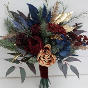 Winter cascading bouquet Burgundy navy blue gold bouquet Faux cones bouquet Classic wedding Burgundy silk flowers Boho wedding Pampas grass Bridesmaid bouquet