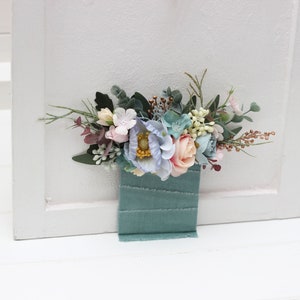 Wildflowers pocket boutonniere Pastel flowers Colorful boutonniere Buttonhole Groom Groomsmen Dusty blue blush pink yellow boutonniere