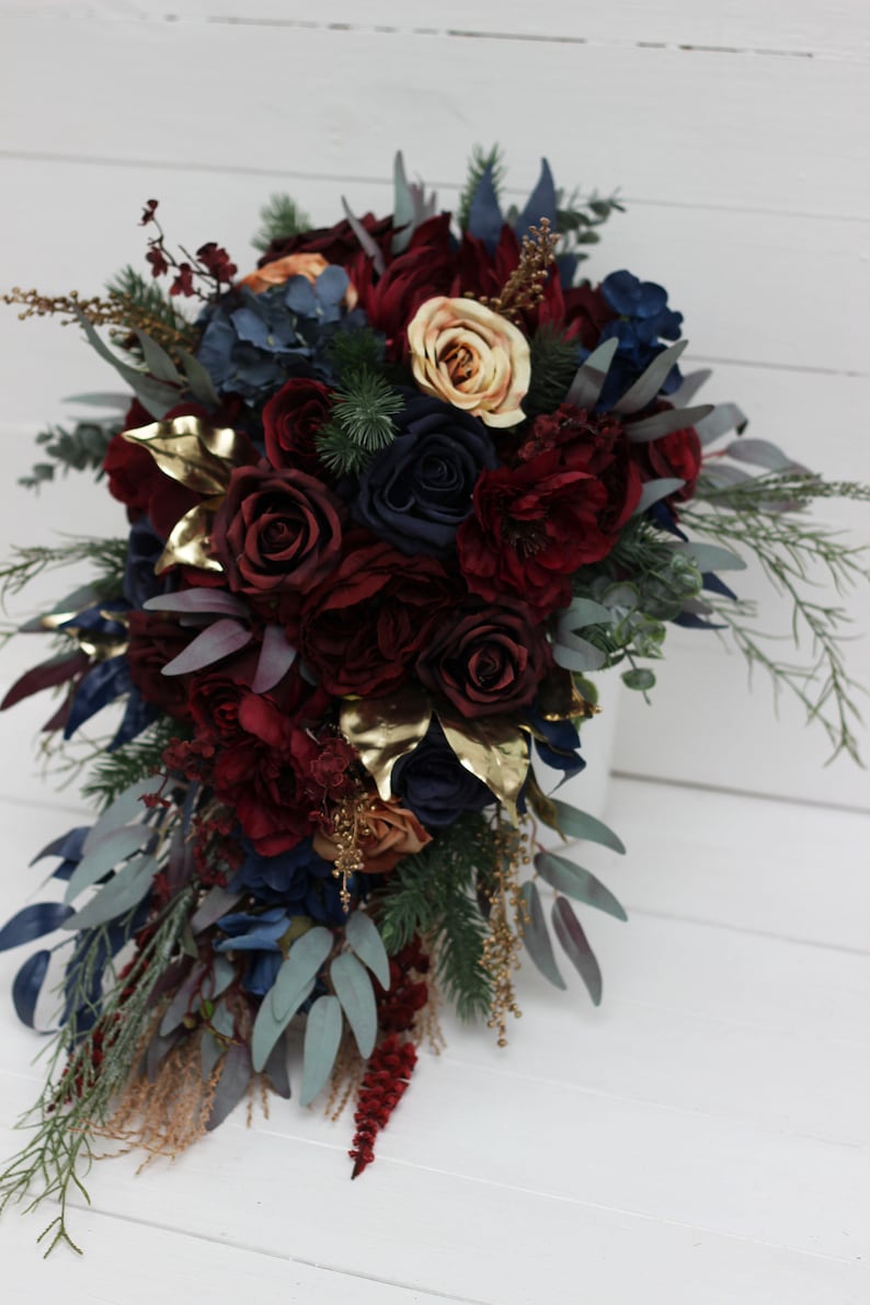 Winter cascading bouquet Burgundy navy blue gold bouquet Faux cones bouquet Classic wedding Burgundy silk flowers Boho wedding Pampas grass image 3