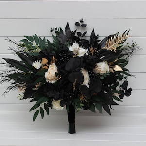 Hunter green ivory black gold bridal bouquet Halloween wedding Boho wedding flowers Faux flowers wedding arrangement Gothic wedding