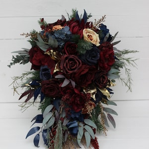 Winter cascading bouquet Burgundy navy blue gold bouquet Faux cones bouquet Classic wedding Burgundy silk flowers Boho wedding Pampas grass image 5