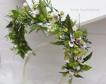 Green floral crown Spring woodland hair wreath Flower crown Floral crown Woodland wedding Flower accessories Wedding halo Bridal headband