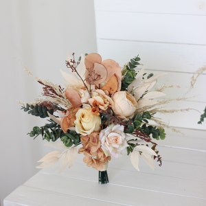 Bridesmaid bouquet Pampass grass Boho bouquet Orange rust peach flowers Bridal bouquet Faux bouquet Fall wedding  Silk flowers Boho wedding