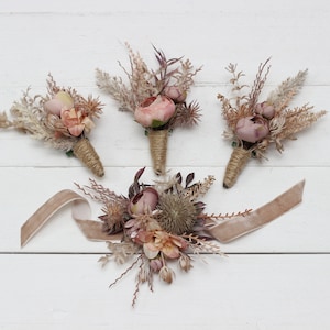 Terracotta dusty rose beige Fall wedding Fiance Groom Groomsmen buttonhole Mother wrist corsage Boho wedding accessories