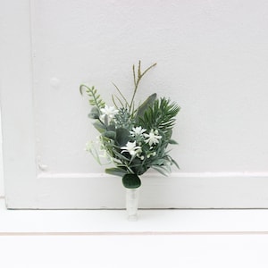Baby's breath greenery boutonniere Wedding flowers Gypsophila boutonniere