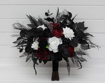 Burgundy black silver flowers Calla lilies bouquet Fall bridal bouquet Faux bouquet Fall wedding Halloween wedding Silk flowers Boho wedding