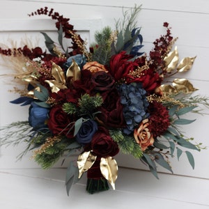 Winter cascading bouquet Burgundy navy blue gold bouquet Faux cones bouquet Classic wedding Burgundy silk flowers Boho wedding Pampas grass Bridal bouquet