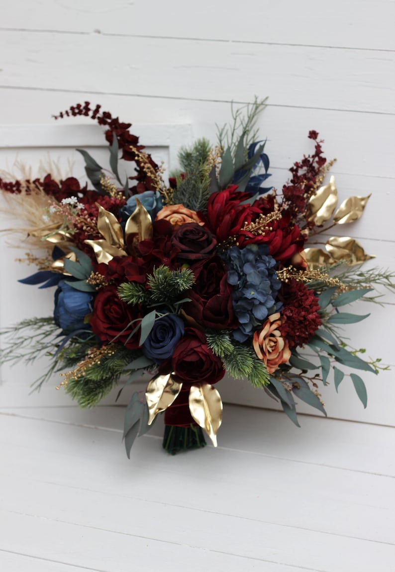 Winter cascading bouquet Burgundy navy blue gold bouquet Faux cones bouquet Classic wedding Burgundy silk flowers Boho wedding Pampas grass Bridal bouquet