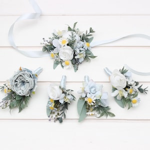 Sky blue white boutonnieres Daisy wedding accessories Men&#39;s boutonniere Groom Groomsmen buttonhole Wildflowers  Mother corsage