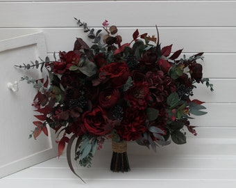 Moody burgundy bouquet Bridal bouquet Faux bouquet Fall wedding Wedding bouquet  Wedding Silk flowers Boho wedding