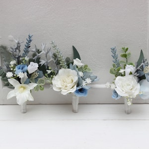 Dusty blue Sky blue white boutonniere Floral  accessories Men&#39;s boutonniere Groom Groomsmen buttonhole Wedding flowers Wrist corsage