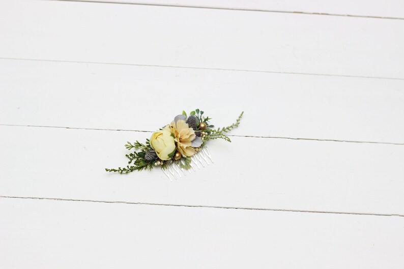 Pale blue yellow gold flower comb Hair flowers Bridal floral headpiece Wedding flowers Floral accessories Bridesmaid comb Outdoor Hairpiece