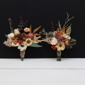 Boho flowers Rust brown ivory  boutonnieres Flower accessories Boutonniere Buttonhole Wedding flowers Groom Groomsmen Fall