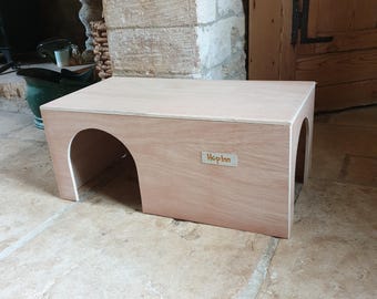 Hop Inn Rabbit Hideaway – Arched Entrances, Pet-Friendly, Indoor/Outdoor Use