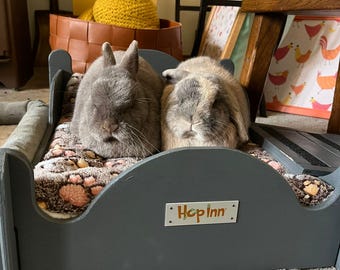 NEW Hop Inn Rabbit Bed Bunny Bed for Guinea Pigs too - Pet Safe - Easy Wipe Clean - Arrives Readymade
