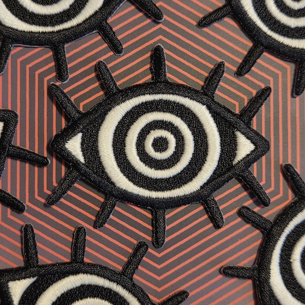 Cursed Eye Iron-on Glow In The Dark Patch