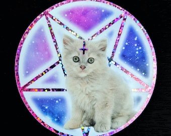 Lindo adhesivo brillante de gato con pentagrama