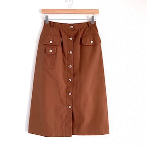 Vintage 70’s Evan Picone brown button front midi skirt size 8 26” small 1970’s high waisted rise cargo pocket minimalist A-line straight cut