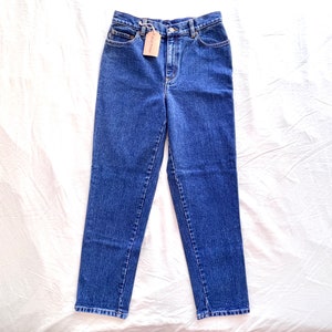 Vintage Ralph Lauren Jeans Co. size 8P / 31” waist medium M short length petite / high waisted rise tapered leg cotton blue dark medium wash