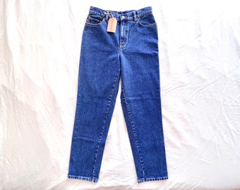 Vintage Ralph Lauren Jeans Co. size 8P / 31” waist medium M short length petite / high waisted rise tapered leg cotton blue dark medium wash