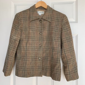 Giacca vintage in tweed scozzese Liz Claiborne taglia petite 6P small S / anni '80 e '90 beige marrone taupe lana colletto bottoni davanti manica lunga blazer