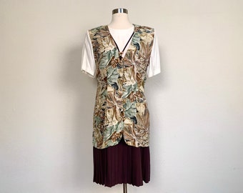 Late 1980’s early 1990’s Jenny fauna print layered dress set size 12 / large L / 80’s 90’s short sleeve earthy pleated skirt floral leaf