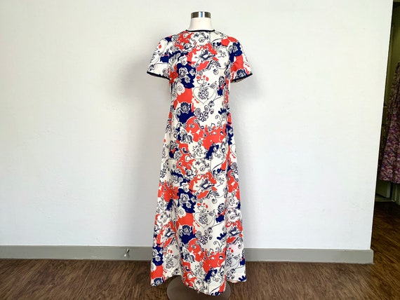 Vintage 1960s red, white and blue floral print ma… - image 1