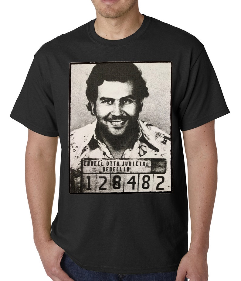 Pablo Escobar Smiling Mug Shot Mens T-shirt B628 image 1