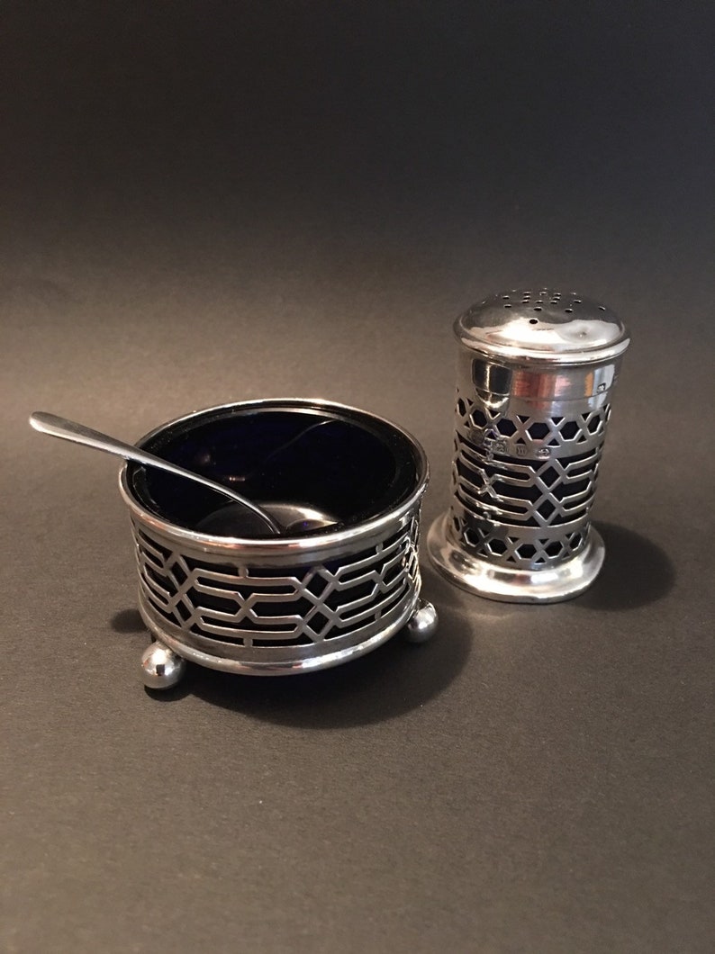 Beautiful Antique Hallmarked Silver Salt and Pepper 1897