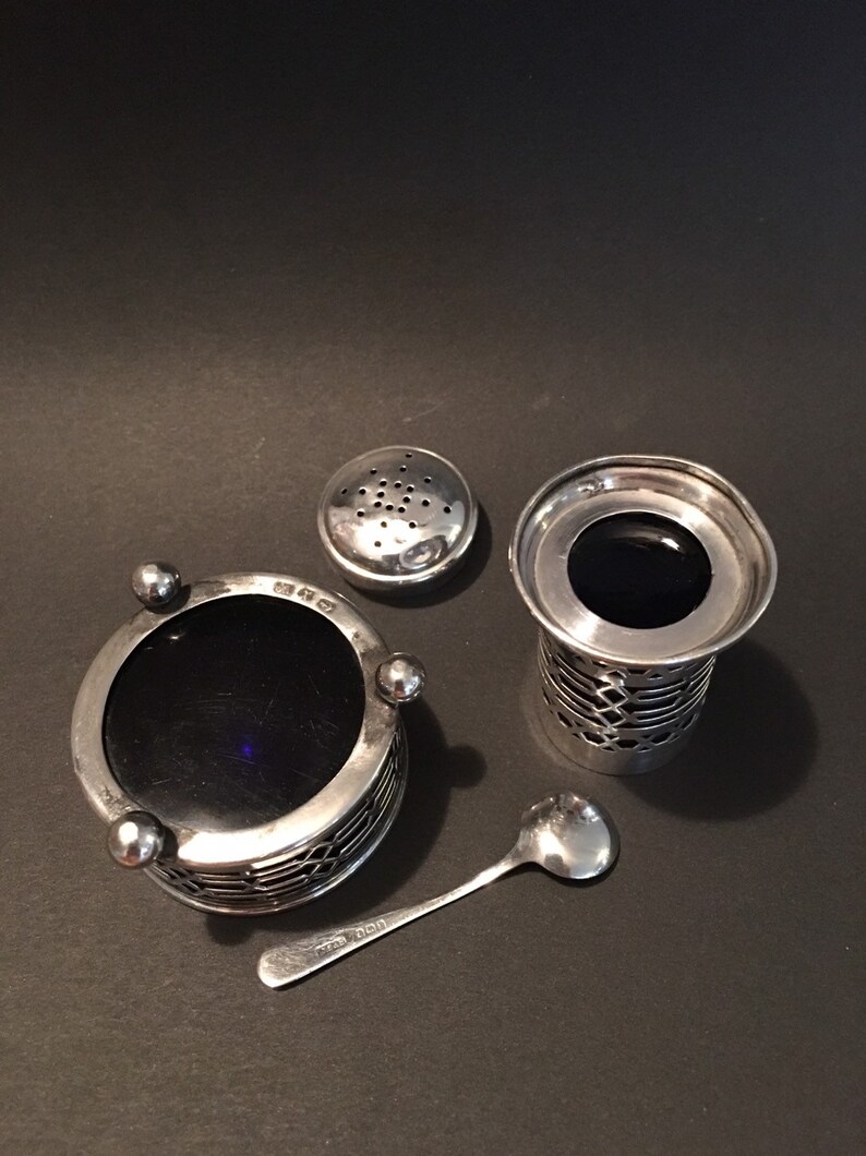 Beautiful Antique Hallmarked Silver Salt and Pepper 1897