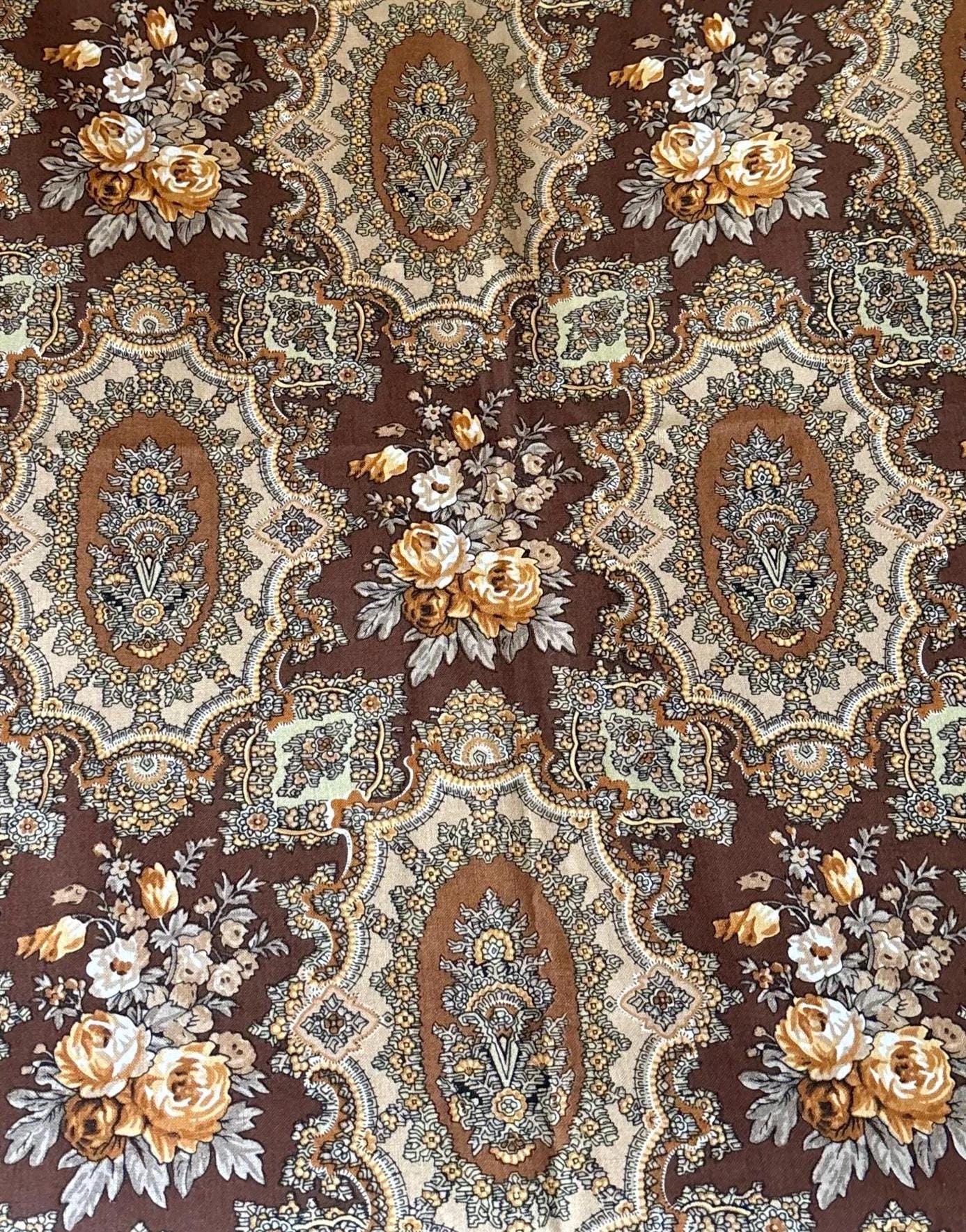 Vintage French Retro Old World Medallion Floral Roses Paisley
