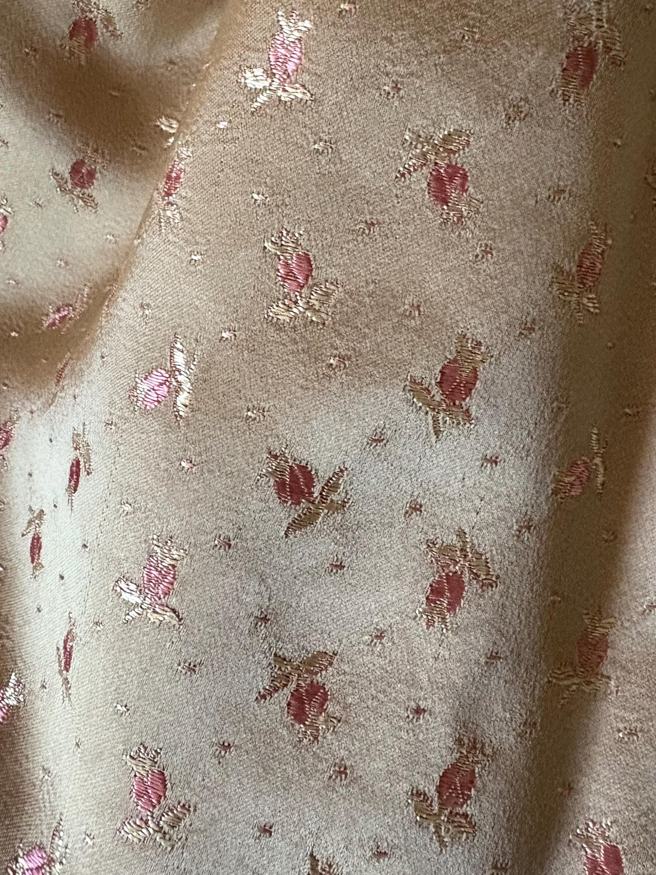 Beautiful Vintage French Roses Rose Bud Floral Silk Satin Jacquard Brocade Fabric ~ Pink Tan